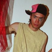 Pictureplane - List pictures