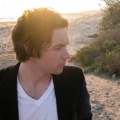 Michael Johns - List pictures