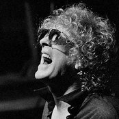 Ian Hunter - List pictures