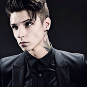 Andy Black - List pictures