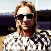 Jon Foreman - List pictures