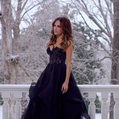 Jana Kramer - List pictures