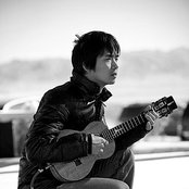 Jake Shimabukuro - List pictures