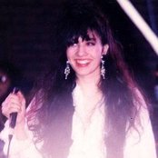 Saraya - List pictures