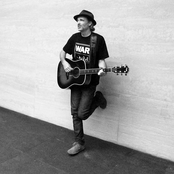 Fran Healy - List pictures