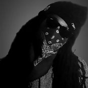 Royale - List pictures