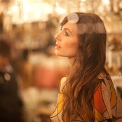 Elizabeth Shepherd - List pictures