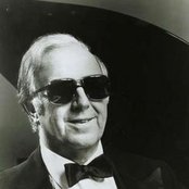 George Shearing - List pictures