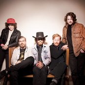 Amason - List pictures