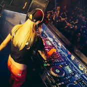 Flava D - List pictures