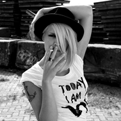 Dennis - List pictures