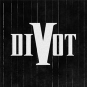 Divot - List pictures