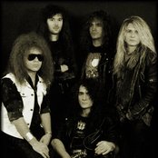 Omen - List pictures