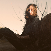 Lera Lynn - List pictures