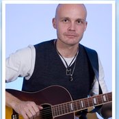 Juha Tapio - List pictures