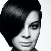 Miss Platnum - List pictures