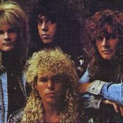 Quiet Riot - List pictures