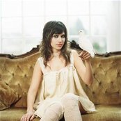 Nicole Atkins - List pictures