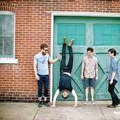 Vacationer - List pictures