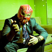 Mexicans With Guns - List pictures