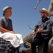 You+me - List pictures