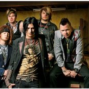 Hinder - List pictures