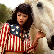 Nikki Lane - List pictures