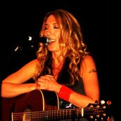 Victoria Banks - List pictures