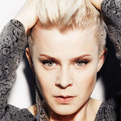Robyn - List pictures