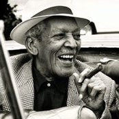 Compay Segundo - List pictures
