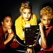 Salt N Pepa - List pictures