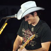 Brad Paisley - List pictures