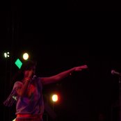 Bomba Estéreo - List pictures