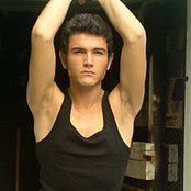 Jim Verraros - List pictures