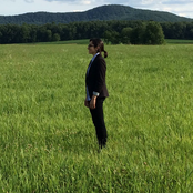 Michelle Chamuel - List pictures