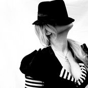 Melody Gardot - List pictures