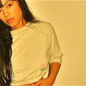 Kwamie Liv - List pictures