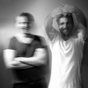 Tiefschwarz - List pictures