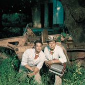 Carlos Vives - List pictures