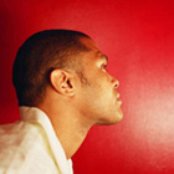 Maxwell - List pictures