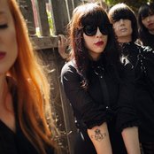 Dum Dum Girls - List pictures