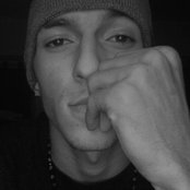 Khleo - List pictures