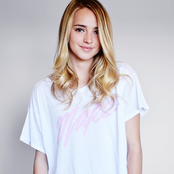 Katelyn Tarver - List pictures