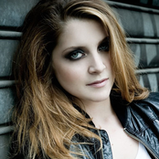 Noemi - List pictures