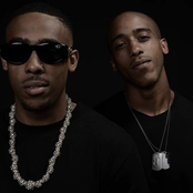 Jake & Papa - List pictures