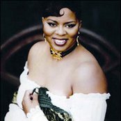 Robin S. - List pictures