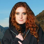 Sarah Kelly - List pictures