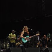 Tedeschi Trucks Band - List pictures