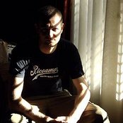 Matt Elliott - List pictures