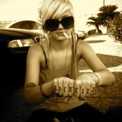 Porcelain And The Tramps - List pictures